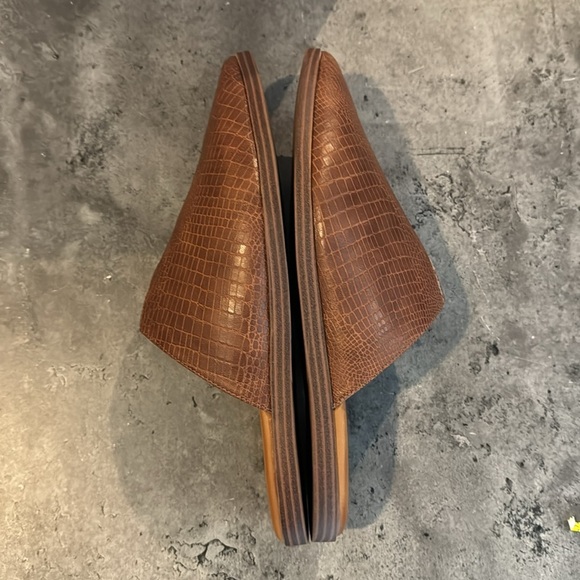 Yellow Box Novita Mule Flat Shoe Size 8.5 Brown - Picture 8 of 11